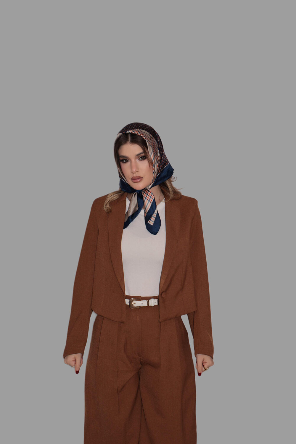 Blazer y Pantalón Caqui - Image 4